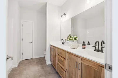 4653 8th Street NE, Saint Cloud, MN 56304 - Photo 16