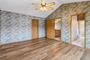 15813 Highview Dr, Apple Valley, MN 55124 - Photo 38