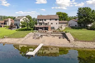 15813 Highview Dr, Apple Valley, MN 55124 - Photo 4