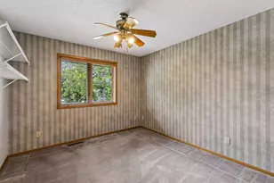 15813 Highview Dr, Apple Valley, MN 55124 - Photo 46