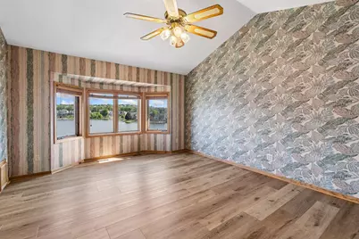 15813 Highview Drive, Apple Valley, MN 55124 - Photo 36