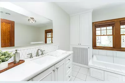 925 6th Street SW, Rochester, MN 55902 - Photo 60