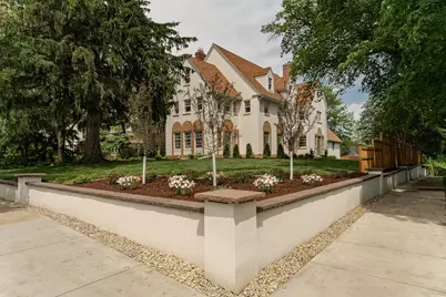 925 6th Street SW, Rochester, MN 55902 - Photo 4