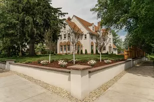 925 6th St SW, Rochester, MN 55902 - Photo 4