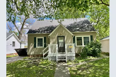 111 N Park Avenue, Springfield, MN 56087 - Photo 2