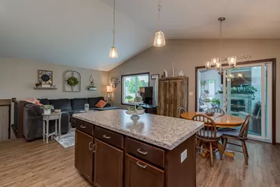641 Beverly Street, Wanamingo, MN 55983 - Photo 10