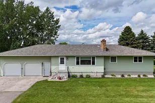 507 5th St NW, Barnesville, MN 56514 - Photo 1