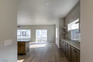 4176 Arthur Dr S, Fargo, ND 58104 - Photo 4