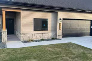 4176 Arthur Dr S, Fargo, ND 58104 - Photo 2