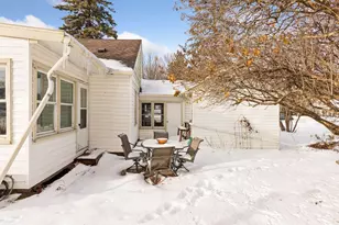 301 19th Ave N, Hopkins, MN 55343 - Photo 6