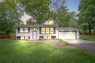 27208 Jonquil Dr, Chisago City, MN 55013 - Photo 1