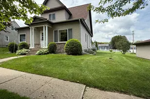 409 Maple Street N, Mabel, MN 55954 - Photo 2