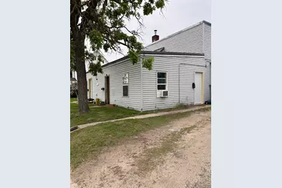 215 9th Street NW, Bemidji, MN 56601 - Photo 6