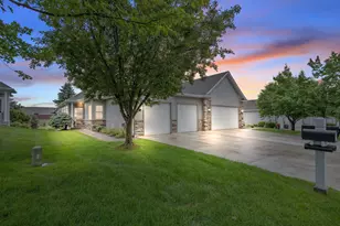 742 Gilfillan Ln, White Bear Township, MN 55127 - Photo 1