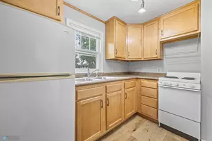 310 10th St S, Moorhead, MN 56560 - Photo 22