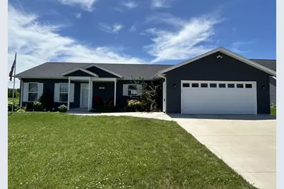 1108 11th Avenue SE, Waseca, MN 56093 - Photo 1