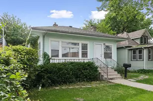 1104 21st Ave SE, Minneapolis, MN 55414 - Photo 1