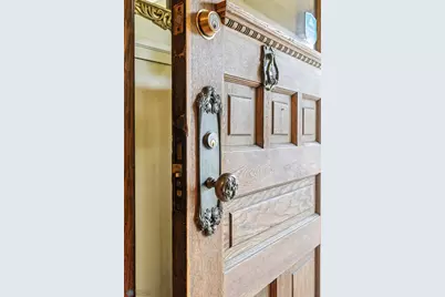 1121 4th Avenue S, Fargo,  58103 - Photo 10