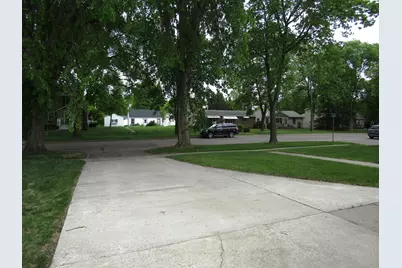 302 S 12th Street, Montevideo, MN 56265 - Photo 30