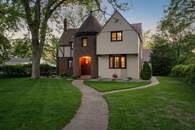 808 4th Street SW, Austin, MN 55912 - Photo 1