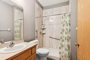 185 21st Ave SW, Cambridge, MN 55008 - Photo 32