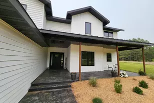 26575 US-71, Arago Twp, MN 56470 - Photo 2