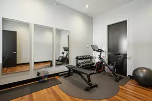 201 S 11th St, Minneapolis, MN 55403 - Photo 38