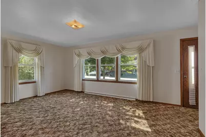 148 Main Street W, Richmond, MN 56368 - Photo 2