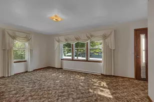 148 Main St W, Richmond, MN 56368 - Photo 2