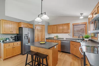 6426 84th Street NE, Monticello, MN 55362 - Photo 2