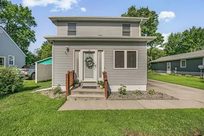 821 N Holcombe Avenue, Litchfield, MN 55355 - Photo 1