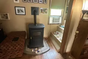 406 Roberts Ave NE, Warroad, MN 56763 - Photo 18