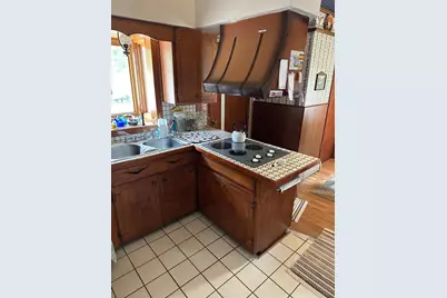 406 Roberts Avenue NE, Warroad, MN 56763 - Photo 12