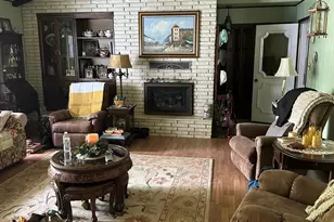 406 Roberts Ave NE, Warroad, MN 56763 - Photo 10