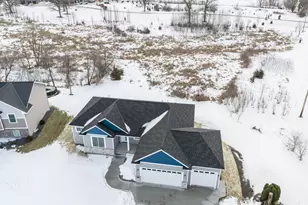 100 Schwinghammer Dr, Albany, MN 56307 - Photo 2