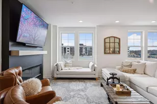 870 Mount Curve Blvd, Saint Paul, MN 55116 - Photo 28