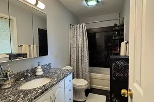 8000 Winnetka Heights Dr, Golden Valley, MN 55427 - Photo 28