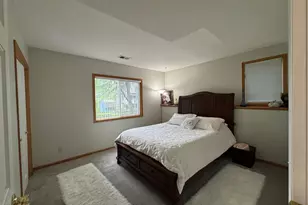 8000 Winnetka Heights Dr, Golden Valley, MN 55427 - Photo 44