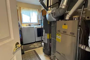 8000 Winnetka Heights Dr, Golden Valley, MN 55427 - Photo 38