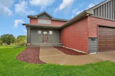 1526 Prairie View Lane NE, Sauk Rapids, MN 56379 - Photo 4