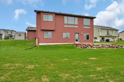 1526 Prairie View Lane NE, Sauk Rapids, MN 56379 - Photo 2