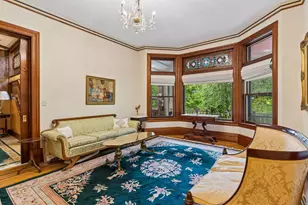 8 Bates Ave, Saint Paul, MN 55106 - Photo 16