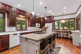 8 Bates Ave, Saint Paul, MN 55106 - Photo 24