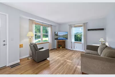 3514 Sumter Avenue S, Saint Louis Park, MN 55426 - Photo 4