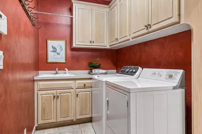 7238 Lewis Ridge Parkway, Edina, MN 55439 - Photo 14