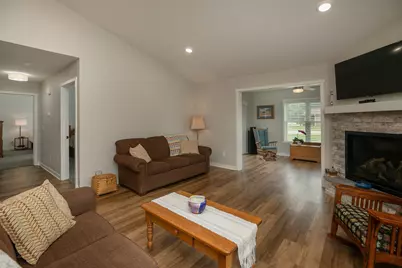 2882 Meadowview Lane NE, Owatonna, MN 55060 - Photo 4