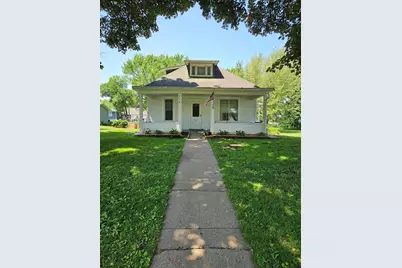 718 Broadway Avenue, Wabasha, MN 55981 - Photo 1