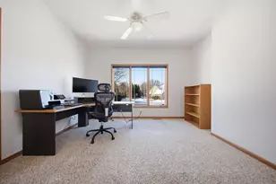 11656 Azure Ln, Inver Grove Heights, MN 55077 - Photo 22