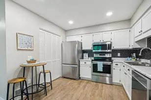 2443 Wimbledon Bay, Woodbury, MN 55125 - Photo 1