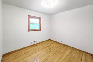 3649 Perry Ave N, Robbinsdale, MN 55422 - Photo 8